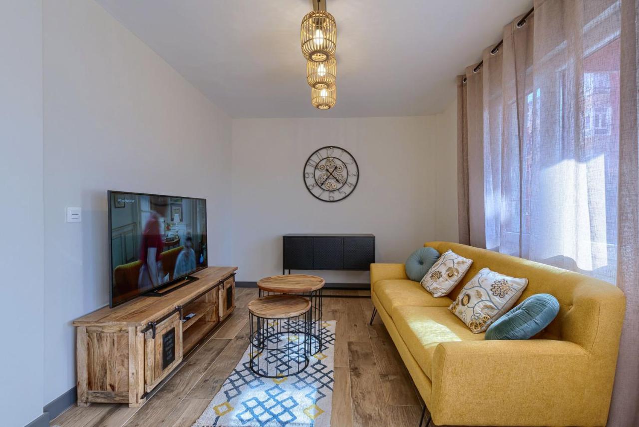 Appartamento Vivienda Turistica De Diseno Elegante Bilbao Esterno foto